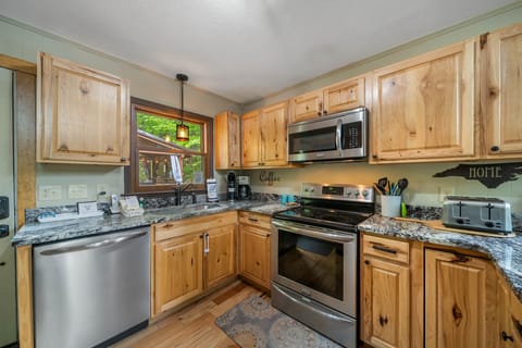 Fern Leaf Lodge Kitchen