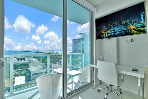 Work Station
