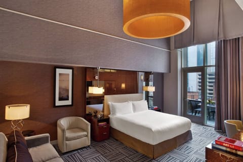 King size bed