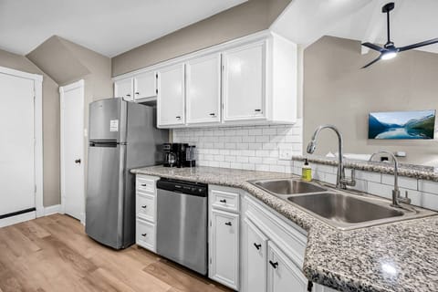 Keurig and drip coffee maker for your morning brew