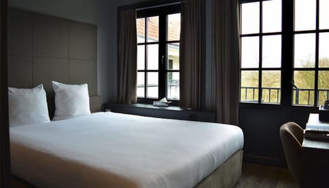 Unit with Double bed