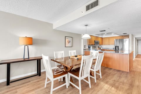 Dining Table set for 6