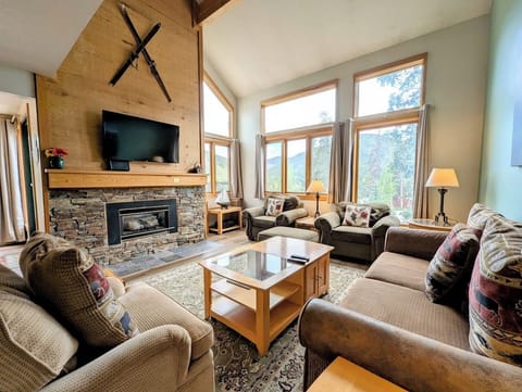 Scenic mountain condo in North Keystone