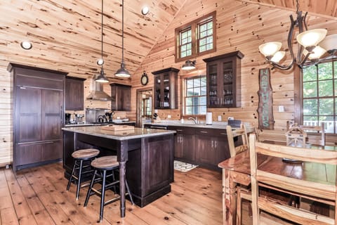 Cant miss out on any of the laughs with this open concept home