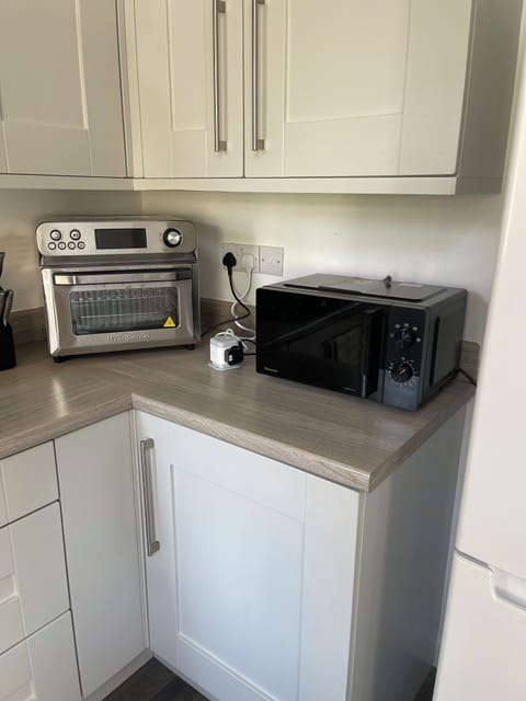 L shaped kitchenlshaped