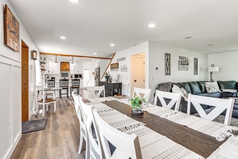 Dining Area | 1st Floor | Dishware/Flatware