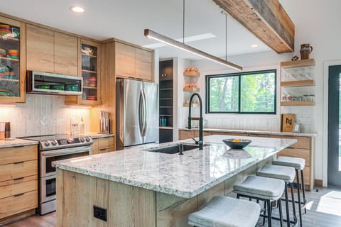 Kitchen | Cooking Basics | Coffee Maker | 1st Floor