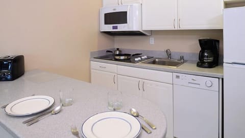 RVB_3_Room_Gallery_1_10