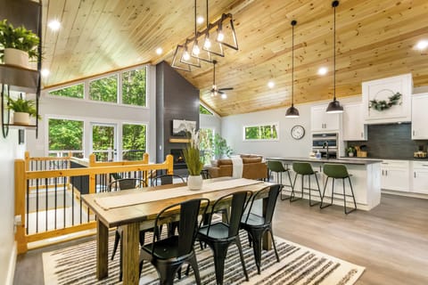 Main Floor Open-Concept Living Area