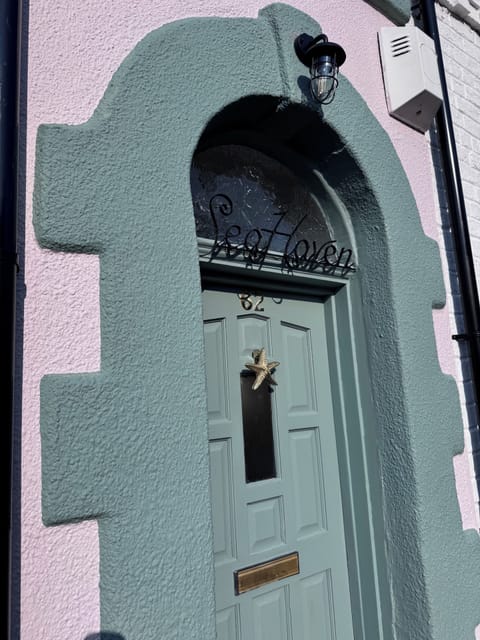 16fe7133-9b2e-4921-bc27-fcc57af1e779