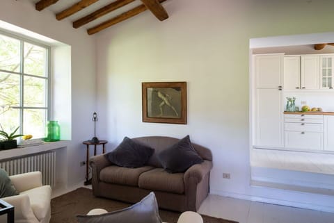 Autumn, Living Room, Spring, Summer