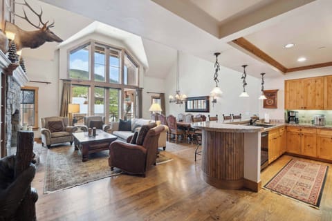 villamontane-226-4100_54588743528_o