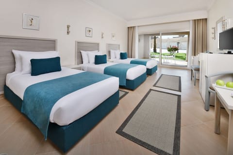 Stretch out together with three beds and patio access.
