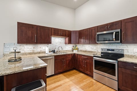 Fully equipped kithchen