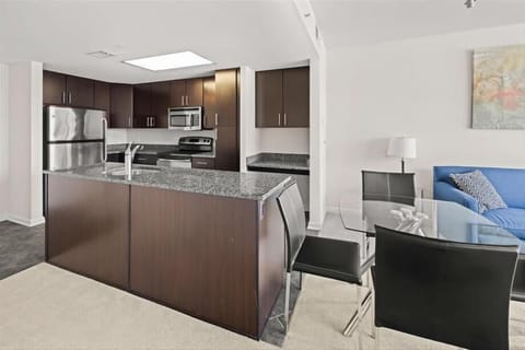 South Arlington 1 Bedroom Kitchen