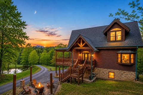 Welcome to Sweet Willa's - Your Smoky Mountain escape near Pigeon Forge