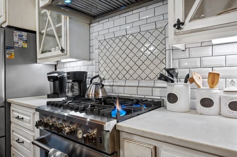 Gas Stove for home cooked meals