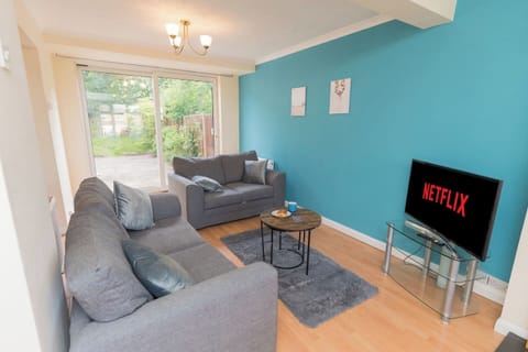 648f78d1-5664-484c-ba44-6818f60608d7