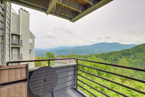 Private Balcony | Mountain View | Self Check-In