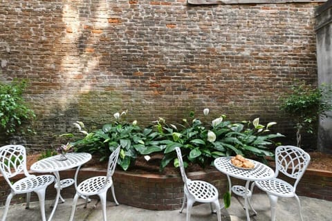 Private Courtyard | Outdoor Seating Space for Relaxing and Fresh Air | First Floor Suite 102