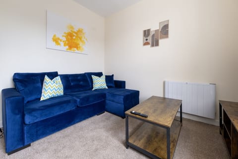 Living Room / Lounge