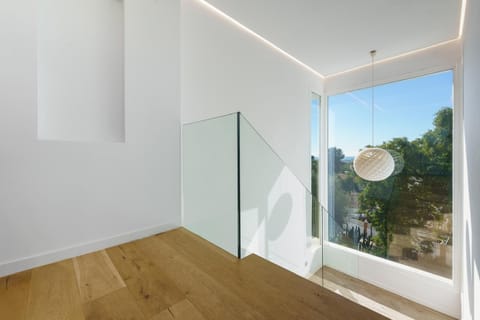 10afdad7-05b8-4e51-95fa-6fa68fb51624