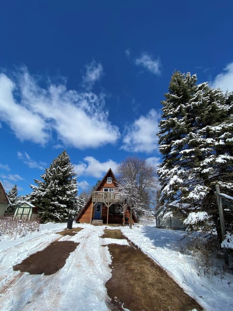 Plenty of parking plus large lot next door