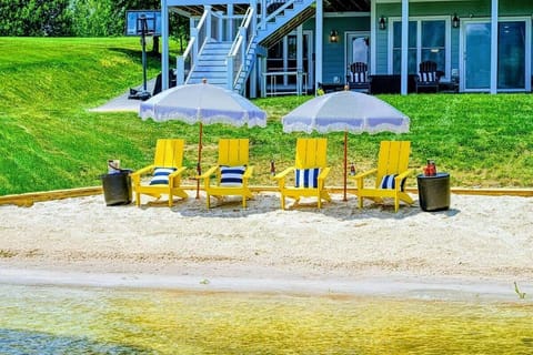 Beach Day, Made Easy – Claim a chair, sink your toes into the sand, and let the kids drift between water and shade.