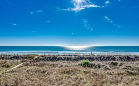 Direct oceanfront views!