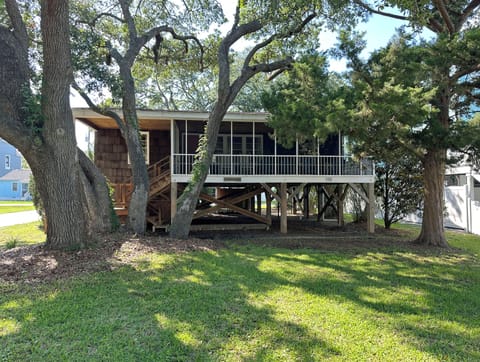 Welcome to Merrywood!