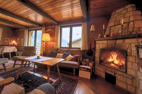 sitting area