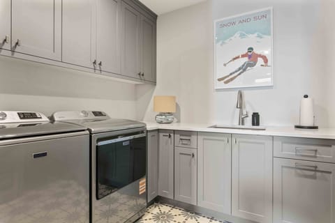 Indoors, Appliance, Washer, Sink, Sink Faucet