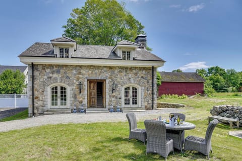 Stonington Vacation Rental | 3BR | 1BA | 2,300 Sq Ft | 2 Steps to Enter