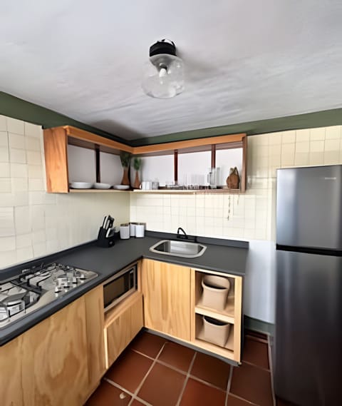 On site,Seating area,Coffee / tea facilities,Area and facilities,Kitchen or kitchenette,Decorative detail,Location,View(from property / room)