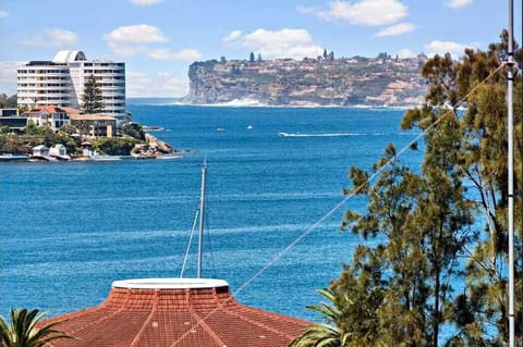Spectacular view from the terrace of Sydney Harbour towards South Head