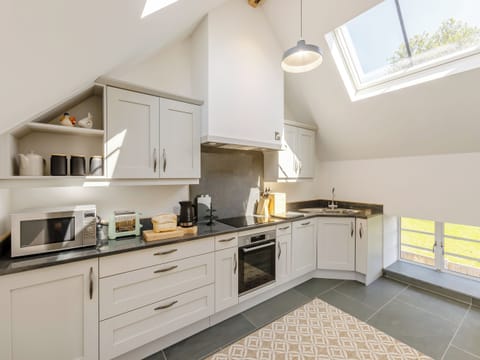 Kitchen | The Granary - Devon Farm Holidays, Crediton