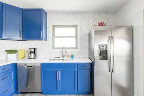 Endless possibilities await in this gourmet kitchen