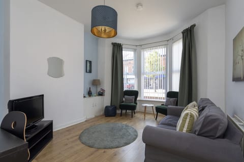 Living Room / Lounge