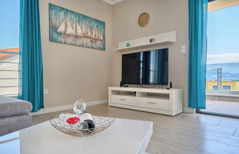 6588c2d5-ad39-4a9f-b82a-452a37ca619f