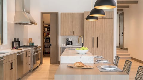 Kitchen and Pantry, Main Level