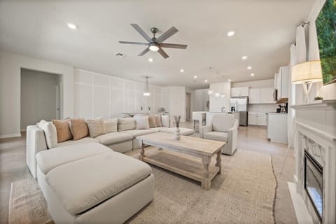 15960SandyCliffsDrive(2)