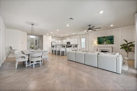 15960SandyCliffsDrive(4)