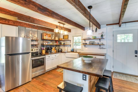 Kitchen | Cooking Basics | Drip/Keurig Coffee Maker