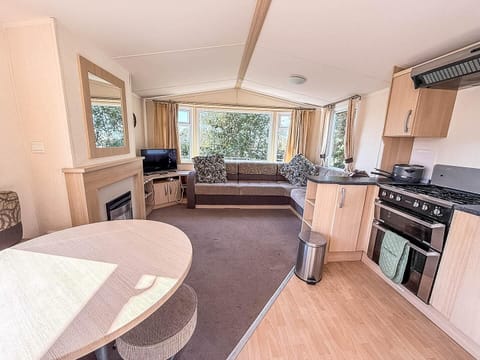 last minute getaways uk