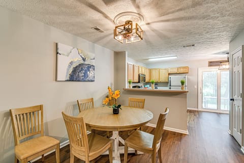Dining Area | 1st Floor | Dishware/Flatware