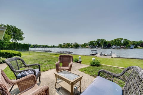 McHenry Vacation Rental | 3BR | 1.5BA | 1,600 Sq Ft | 2 Steps Required