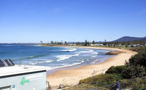 150m to Sandon Point beach