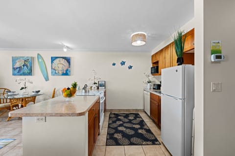 Cook island style in your fully equipped kitchen