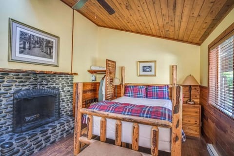 Comfortable Unit with Queen size bed