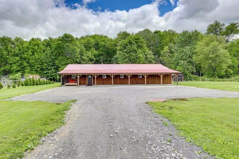 Dover Vacation Rental | 4BR | 2BA | Step-Free Entry | 2,800 Sq Ft